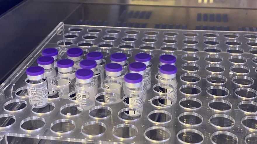 Cantabria prevé cuadruplicar su ritmo de vacunación tras una semana en la que solo ha aplicado el 5% de las dosis recibidas