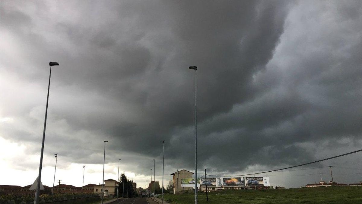 Tormenta en León.