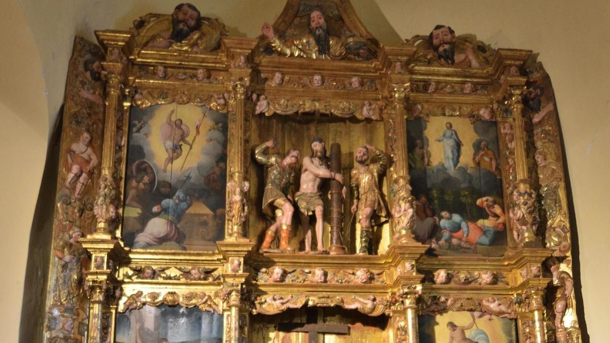 Gordaliza del Pino acoge una obra de teatro y un taller centrado en sus retablos renacentistas