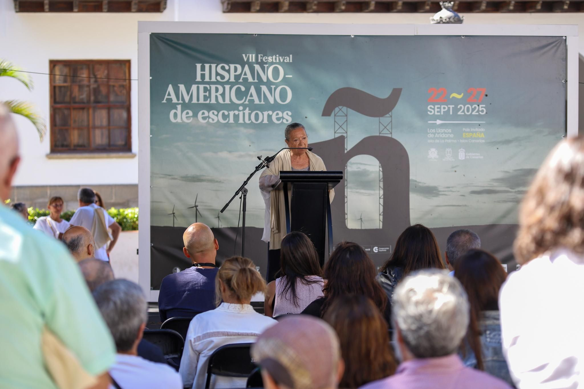 Intervención de Elsa López.