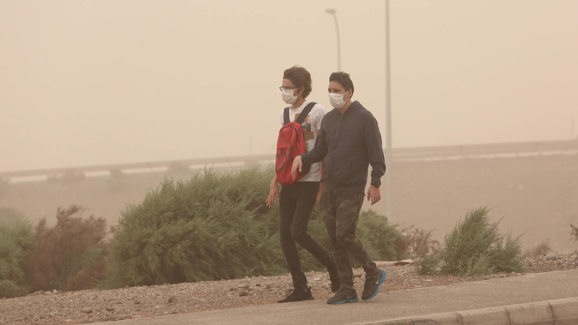 Efectos de la calima en Vecindario.