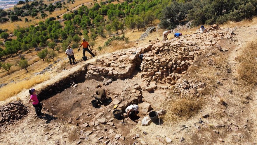 Pinturas rupestres y poblados de piedra: ¿Qué sabemos de los habitantes de los Montes de Toledo de hace 4.000 años?