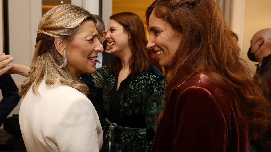 La vicepresidenta segunda y ministra trabajo, Yolanda Díaz, y la portavoz de Más Madrid, Mónica García