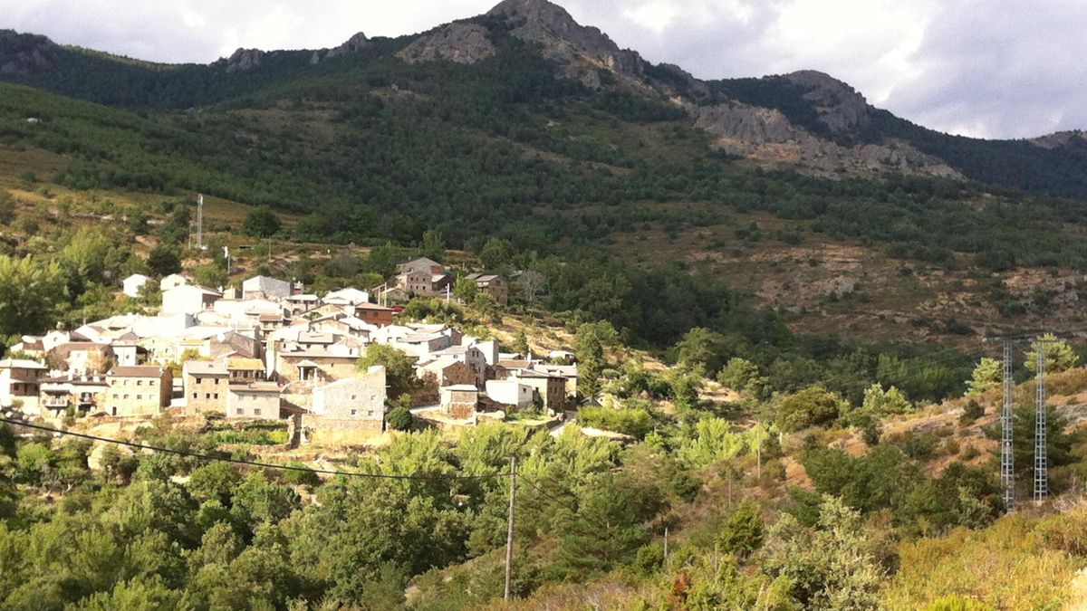 La Huerce / Intermedio Ediciones