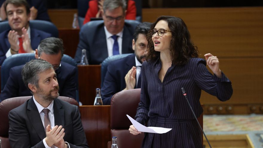 Isabel Díaz Ayuso durante el pleno de la Asamblea de Madrid, este jueves.