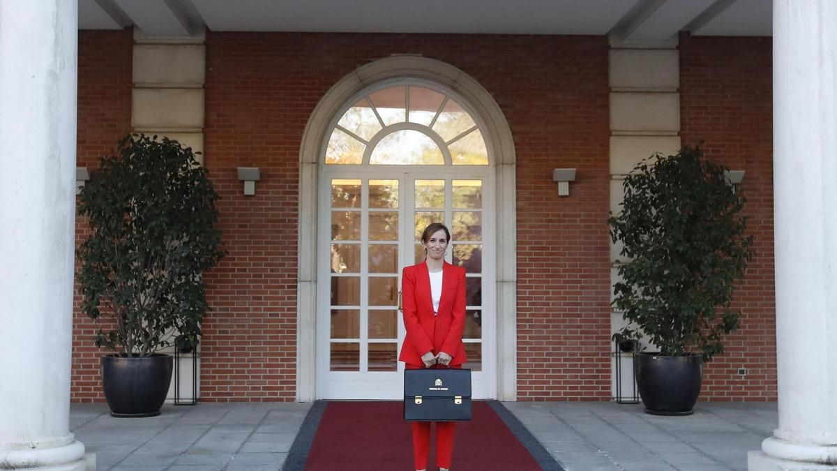 La ministra de Sanidad, Mónica García