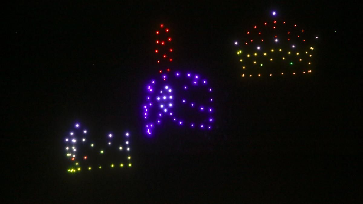 Espectáculo navideño de drones