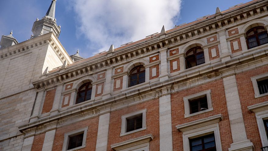 Los servicios jurídicos de IU estudian un requerimiento para sacar del Alcázar de Toledo a Moscardó y Milans del Bosch