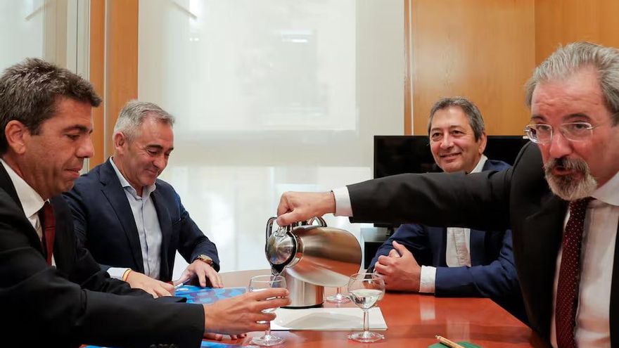 Vox recuerda al PP que el pacto del Gobierno valenciano alude a la "violencia intrafamiliar" que ahora rechaza