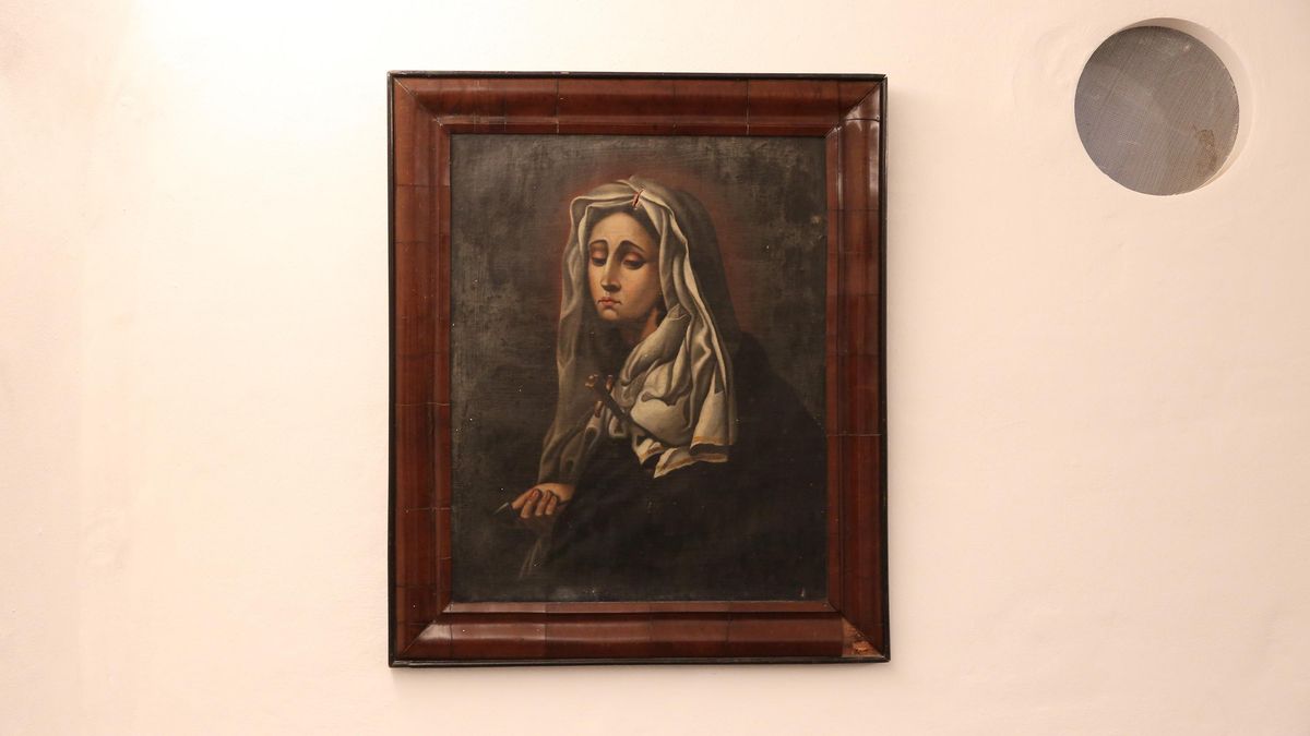 Retrato de la virgen en al ermita de Santa Águeda.