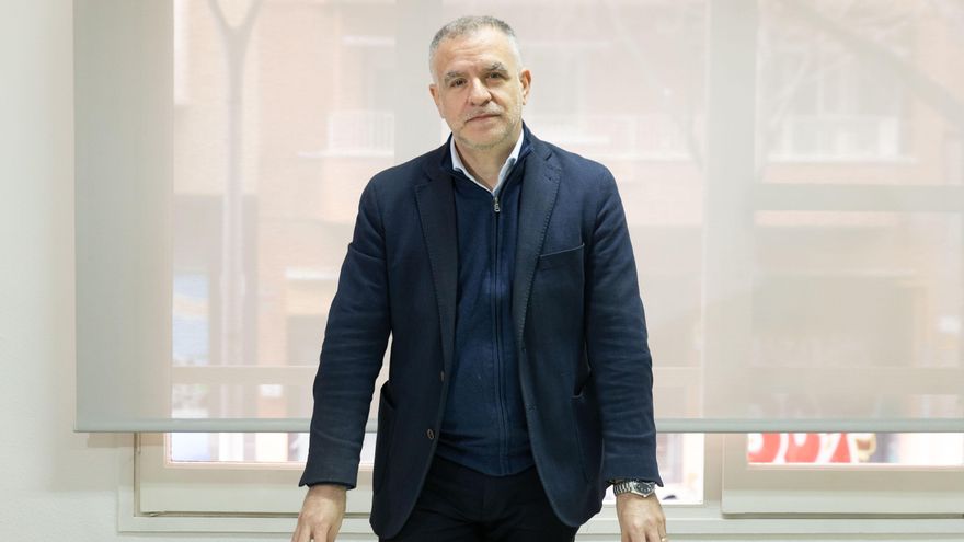 El abogado de los moderadores de Facebook: "Muchos han tenido intentos de suicidio”