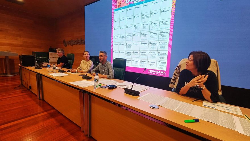 65.000 euros: la cifra récord pagada por poner un puesto en los Carnavales de Santa Cruz de Tenerife