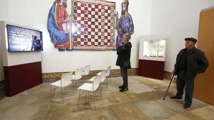 Carlos S. Campillo / ICAL Centro de Interpretación de las Tres Culturas, ubicado en la iglesia de San Pedro Apóstol del barrio de Puente Castro de León