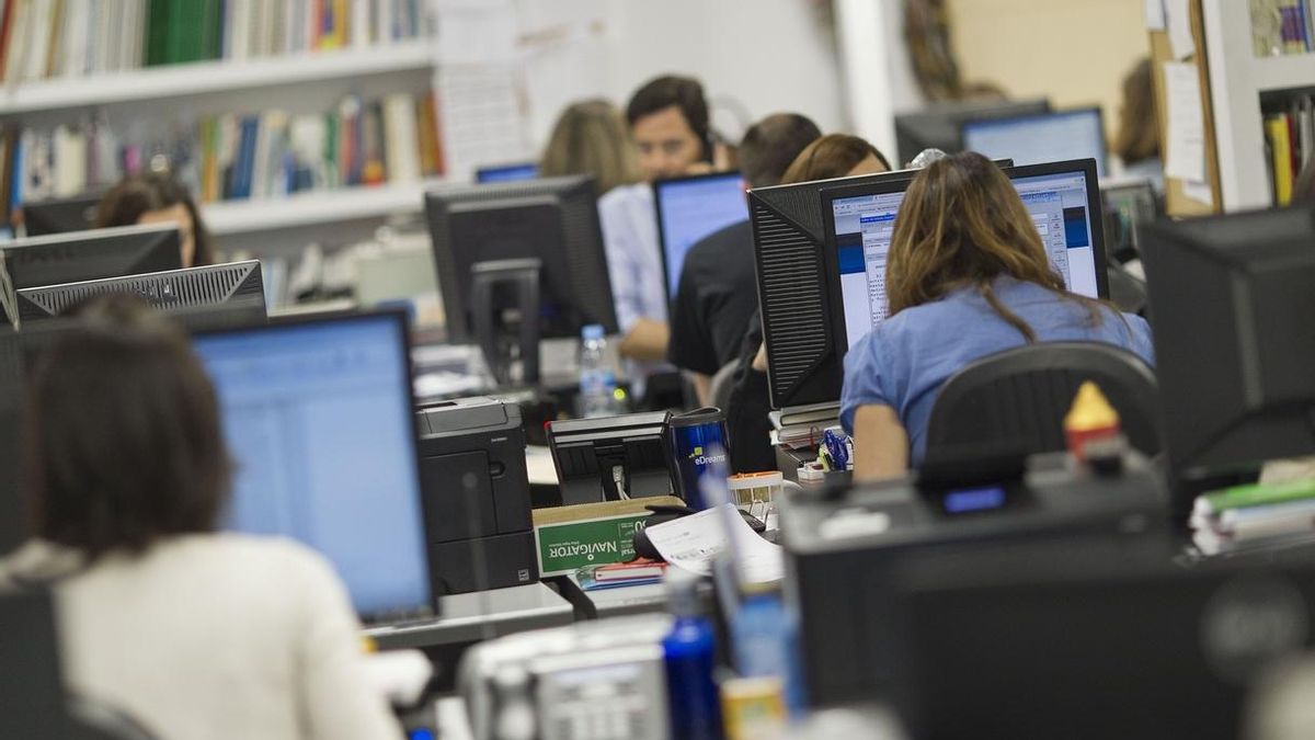 Banco de España advierte de que la dificultad para bajar salarios puede dañar la competitividad