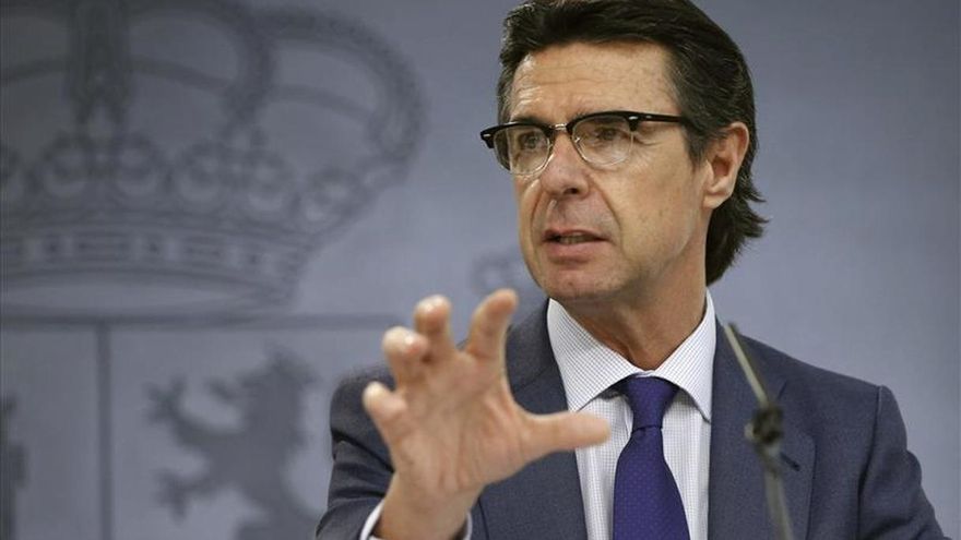 El Gobierno aprueba el autoconsumo eléctrico con cargos para evitar "injusticias"