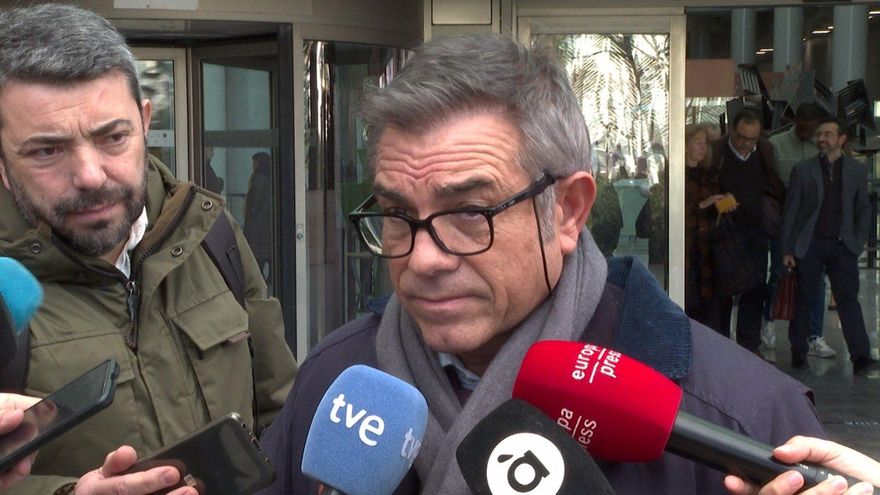 El exgerente de Ciegsa confirma 'zombies' en la empresa y afirma que algunos cobraban "con sobres"