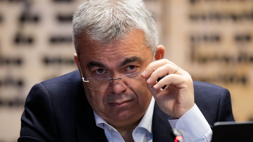 Santos Cerdán durante su comparecencia este miércoles en la comisión del caso Koldo del Senado.