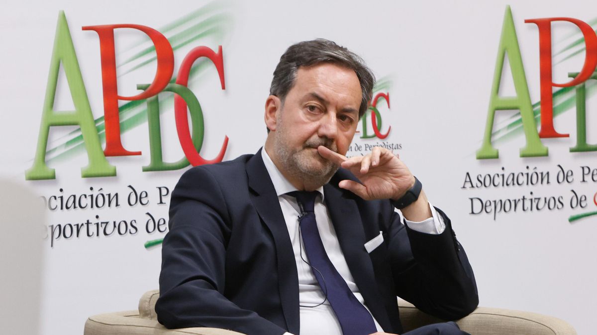 Mesa abierta a la afición con Javier Tebas y Antonio Fernández Monterrubio