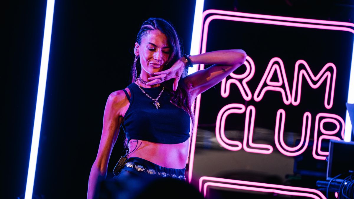 Un moment de l'actuació de Malifeta en la I Festa pel Valencià d'elDiario.es.