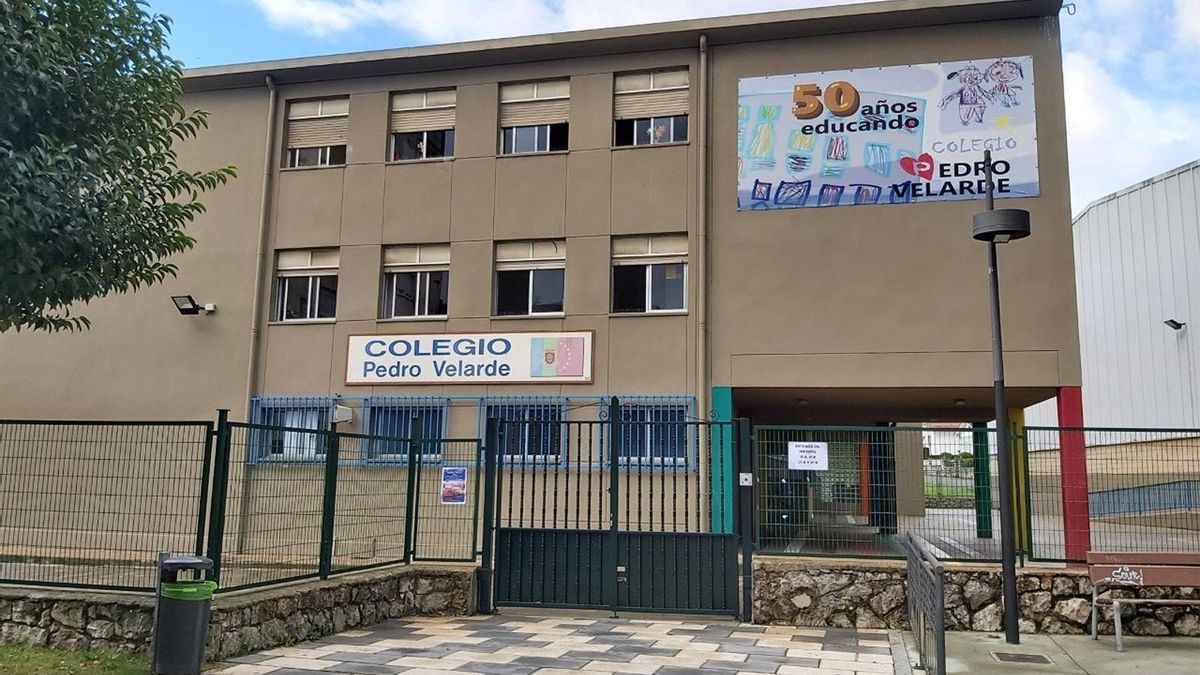 El curso escolar comienza en Cantabria con 92 profesores menos y un descenso de 3.000 alumnos
