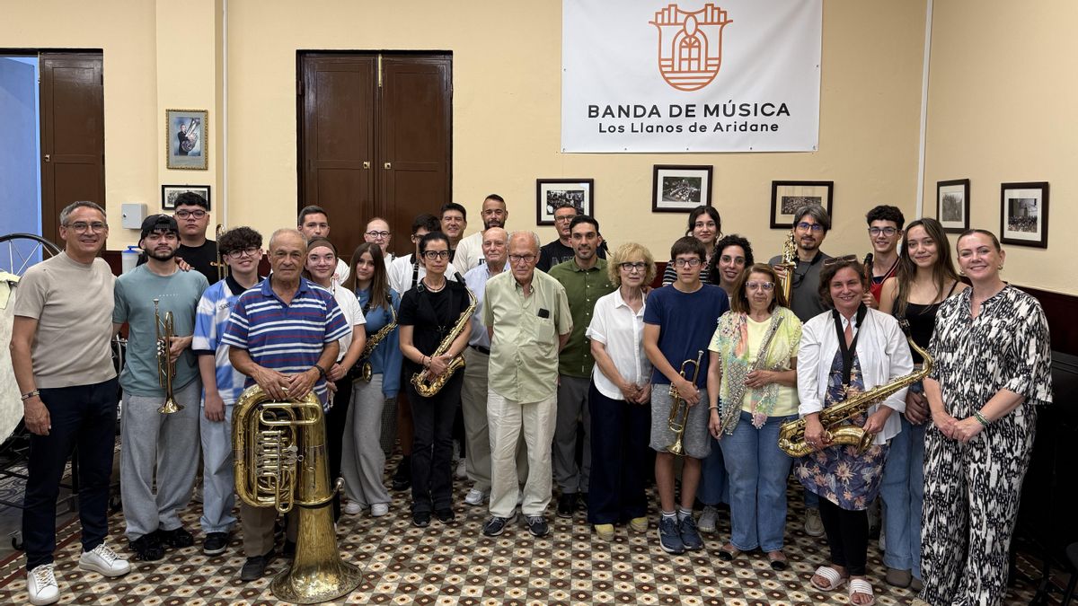 La Banda Municipal de Música de Los Llanos de Aridane recibe el Premio Insular ‘Domingo González Ferrera’