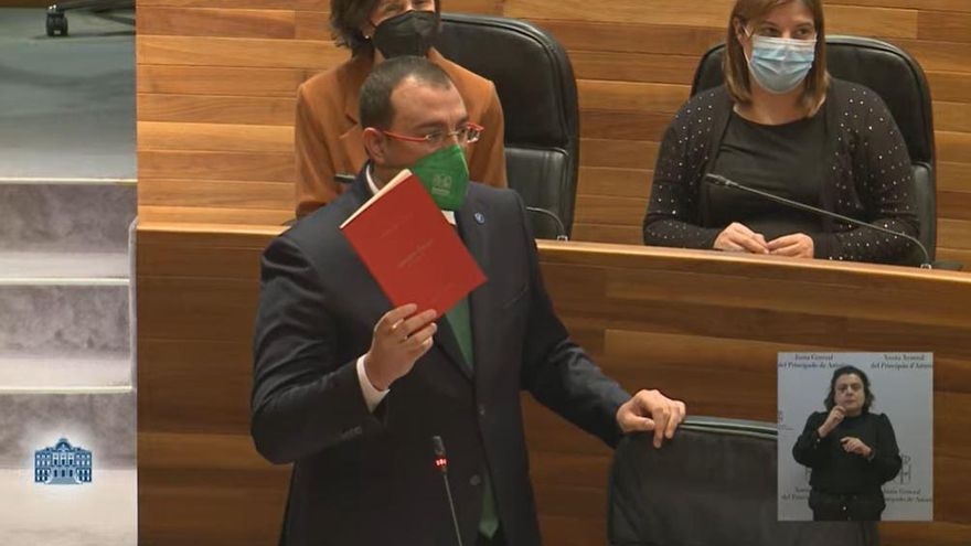 El presidente del Principado de Asturias, Adrián Barbón