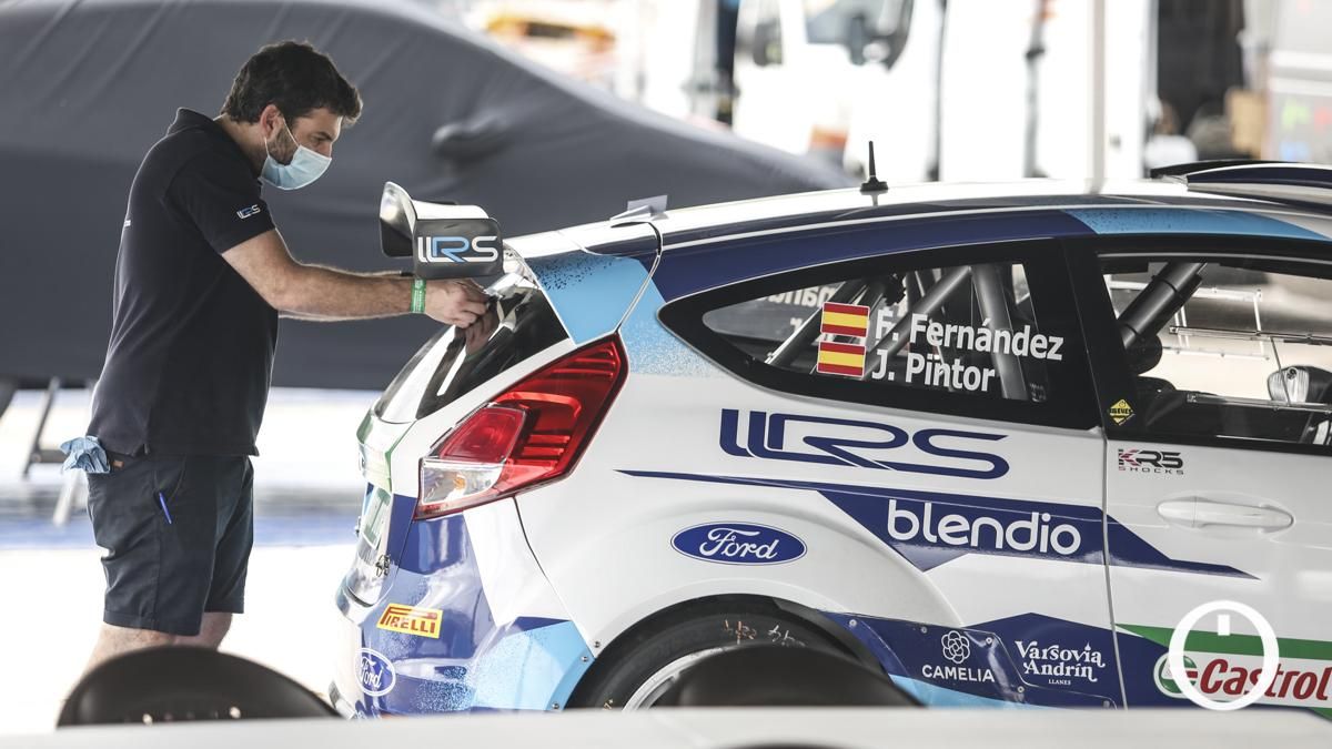 Parque cerrado del XXXVIII Rallye Sierra Morena