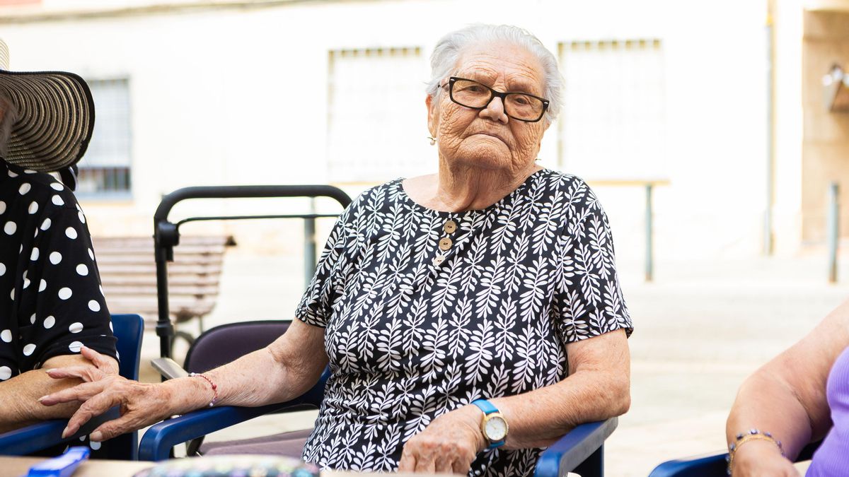 Leonor: . "Los sábados hacían pan y bollitos. Nos daba la vida"
