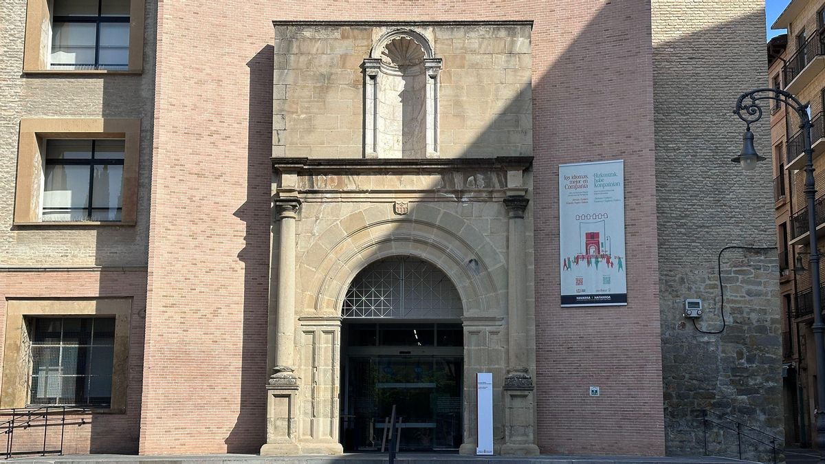 Navarra elimina cursos en escuelas oficiales de idiomas por irregularidades en las contrataciones del profesorado