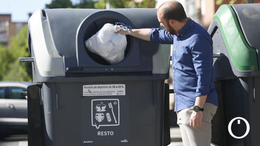 Menos envases y más resto: el quinto contenedor redistribuye los residuos de los cordobeses
