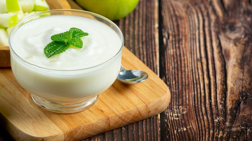 Gazpacho blanco con uvas y hierbabuena