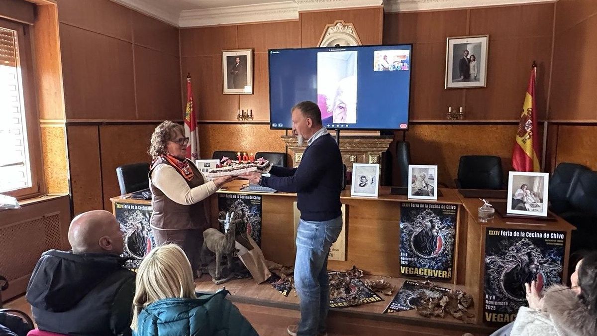 Vegacervera rinde homenaje a Araceli López en su 108 cumpleaños.