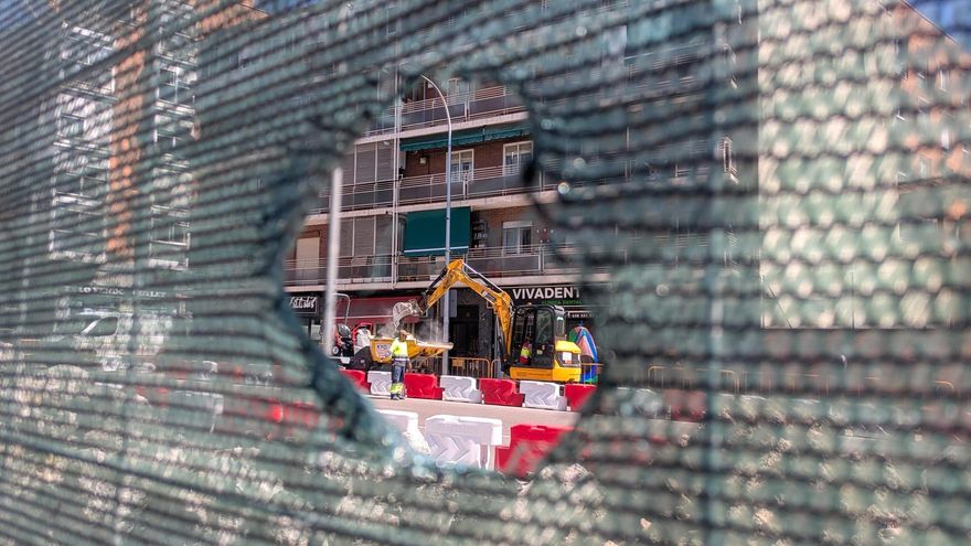 Trabajar con miedo al golpe de calor en Madrid: aumentan las multas a empresas, pero hay "más avisos que sanciones"