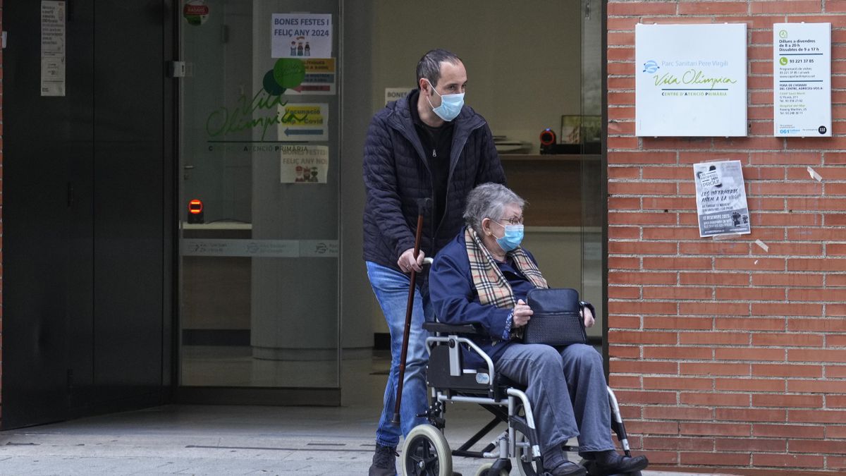 Catalunya crea una agencia para unificar la atención sanitaria y la de servicios sociales