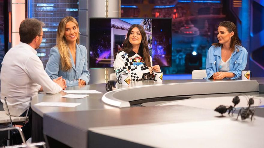 Motos desveló los "trucos" que usaron Dulceida, María Pombo y Laura Escanes durante la publicidad: "¡Ha entrado un ejército!"