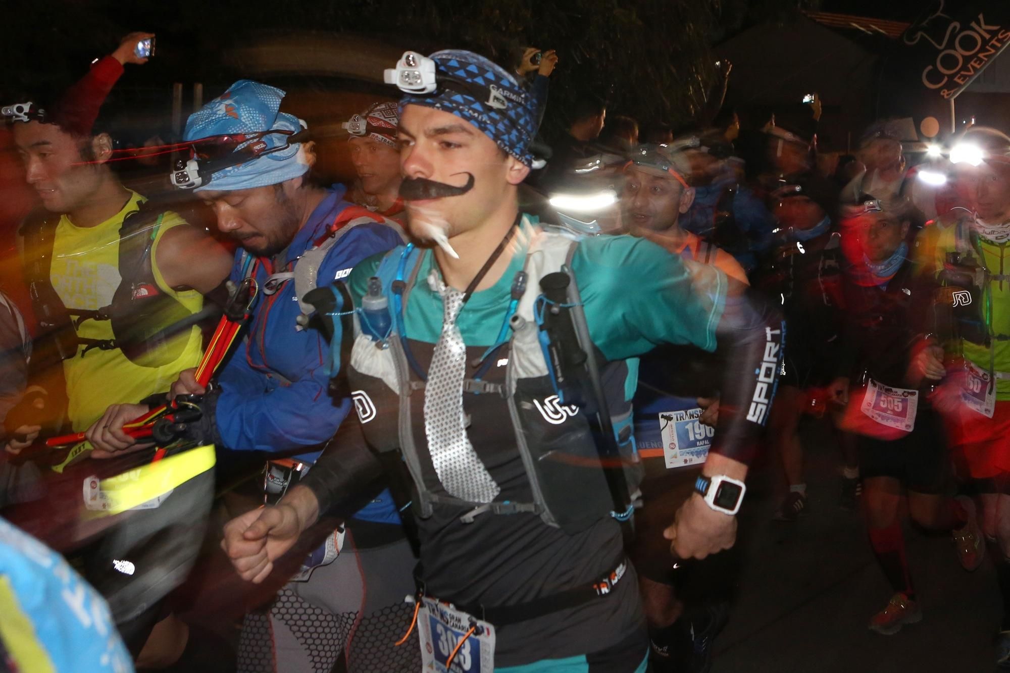 Salida de la Transgrancanaria 125 km. Alejandro Ramos.
