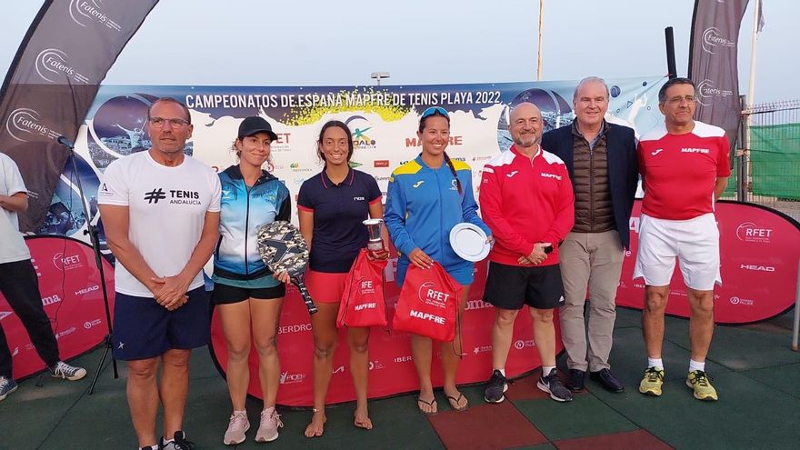 Ocho medallas para Canarias en el Campeonato de España de Tenis Playa