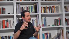 El secretario general de Podemos, Pablo Iglesias, durante la entrevista con eldiario.es.