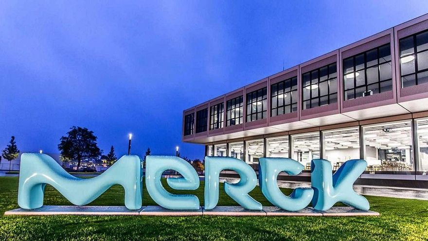 Patentes contra el cáncer: el "caso argentino" que forzó al gigante Merck a bajar el precio de su medicamento estrella