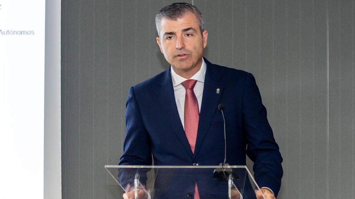 Manuel Domínguez (PP), vicepresidente de Canarias.