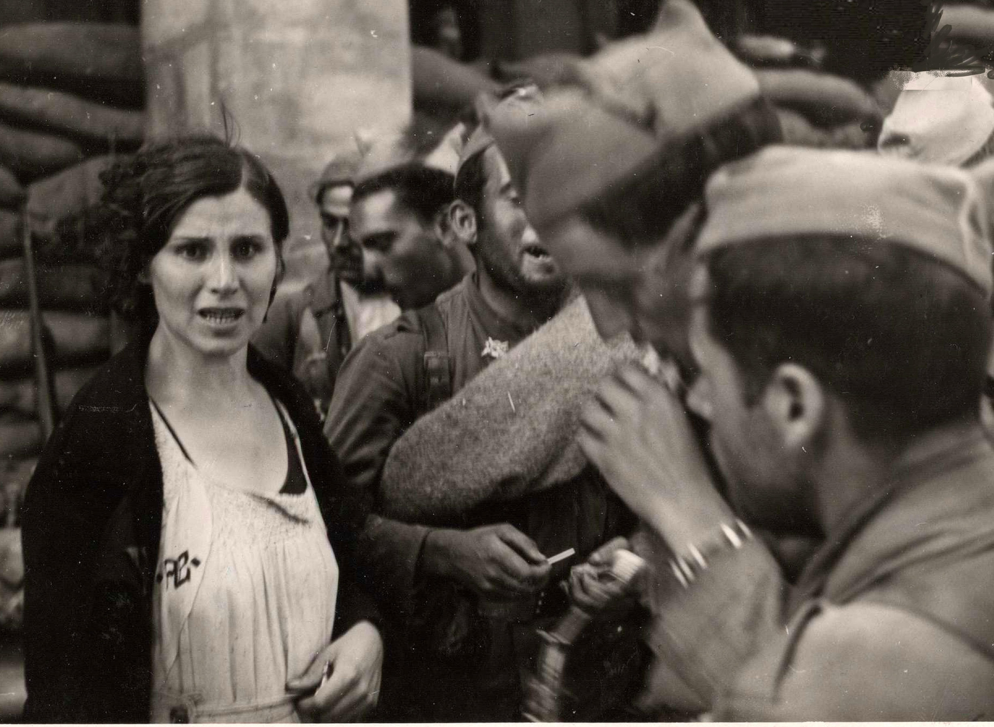 Las brigadas navarras entran en Reinosa el 17 de agosto de 1937.