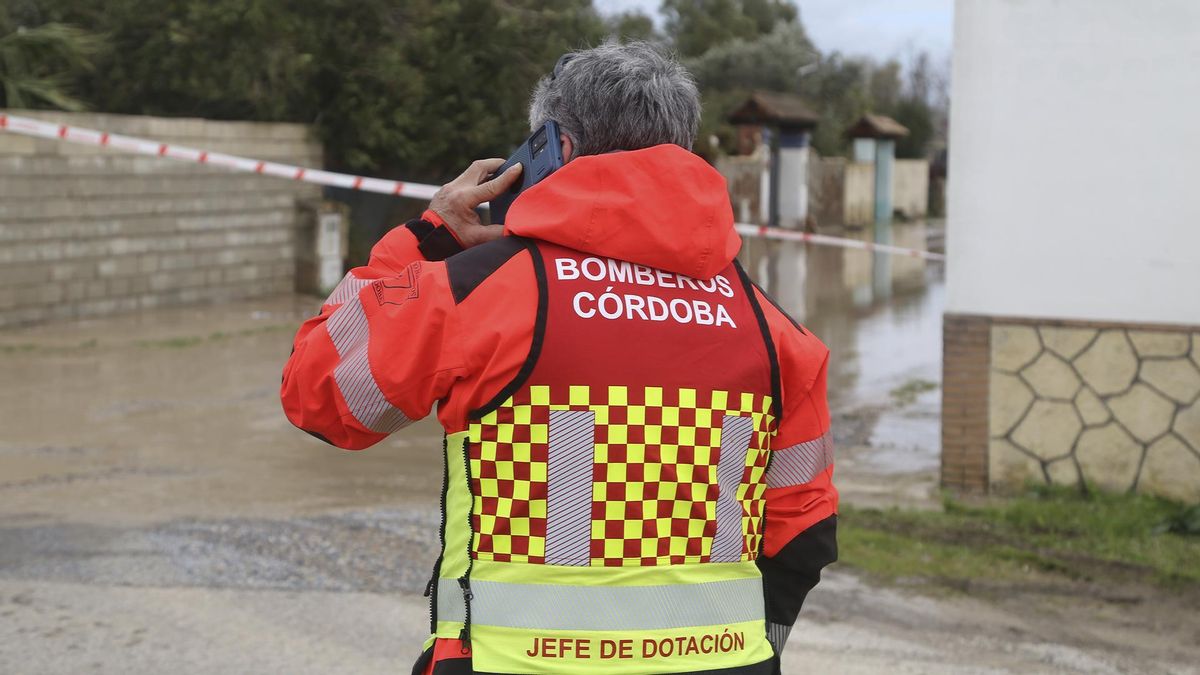 Bomberos en San Isidro