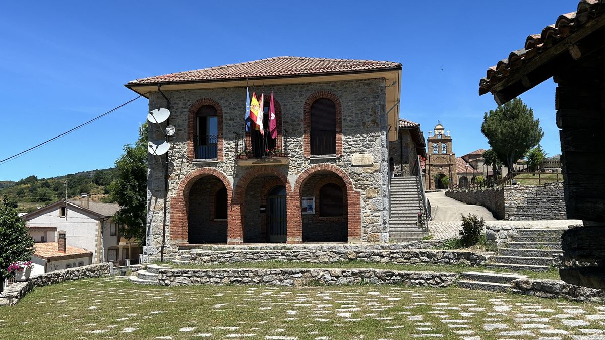 El PP exige al PSOE el cese de su portavoz en Prioro tras ser condenado por agresión al exteniente de alcalde