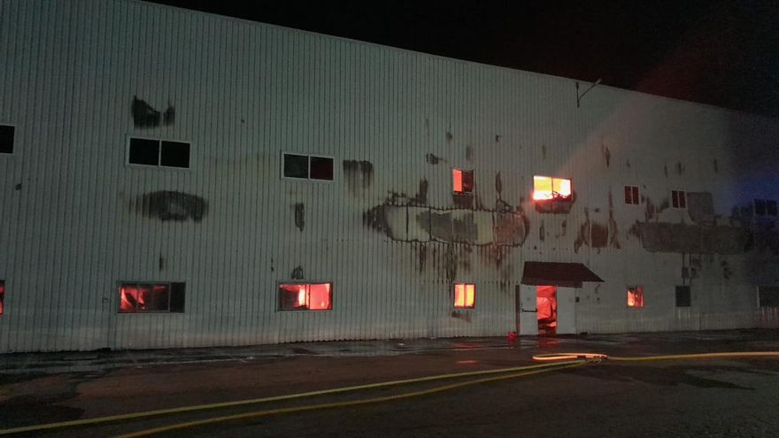 Acenorca anuncia un ERTE mientras se reconstruye su fábrica incendiada en Montehermoso