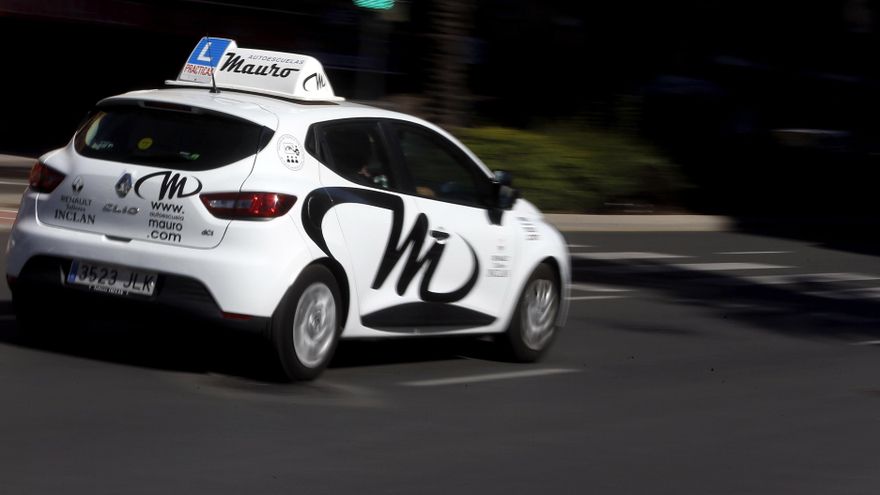 101 examinadores de tráfico se incorporan a la DGT