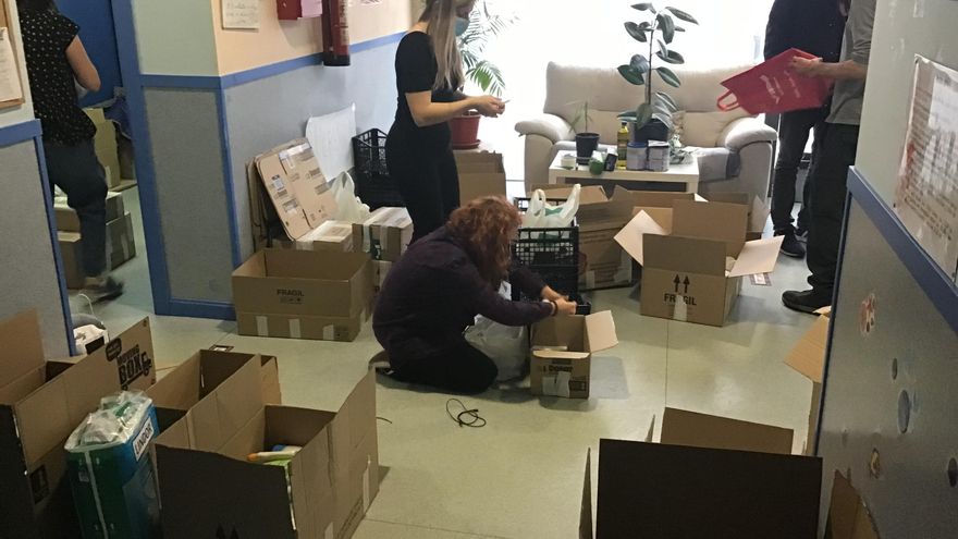 Recolección de ayuda para Ucrania en la escuela infantil La verbena de la Paloma.