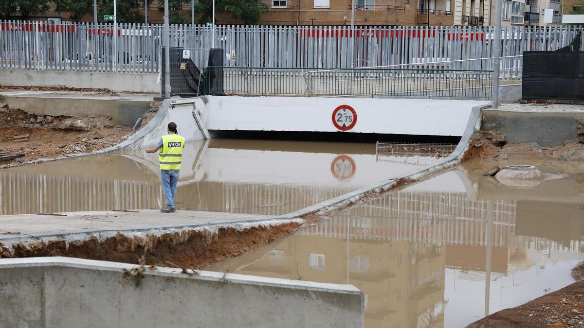 La suspensión de las clases en trece municipios de Valencia y Alicante tras el temporal deja sin colegio a unos 95.000 alumnos