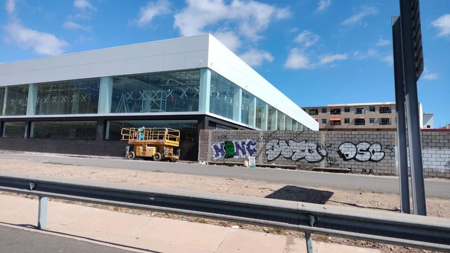 Dos policías locales de Arona declinaron precintar la nave de Guaza en 2023 pese a la orden de Urbanismo de suspender las obras