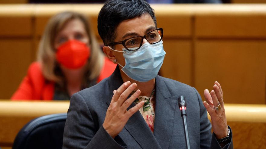 La ministra española de Exteriores visita Colombia centrada en paz y migración