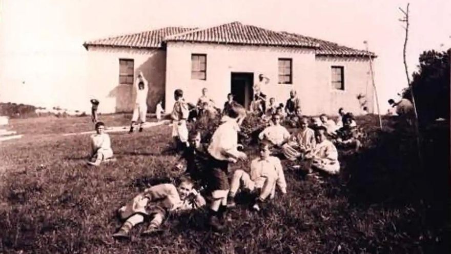 Secuencias de la sublevación: las largas vacaciones de 1936 en las colonias de verano de San Vicente